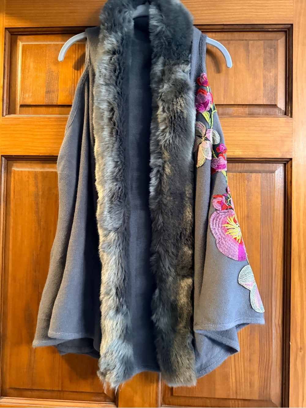 Aratta Gray Faux Fur-Trim Embroidered Women's Cape Vest